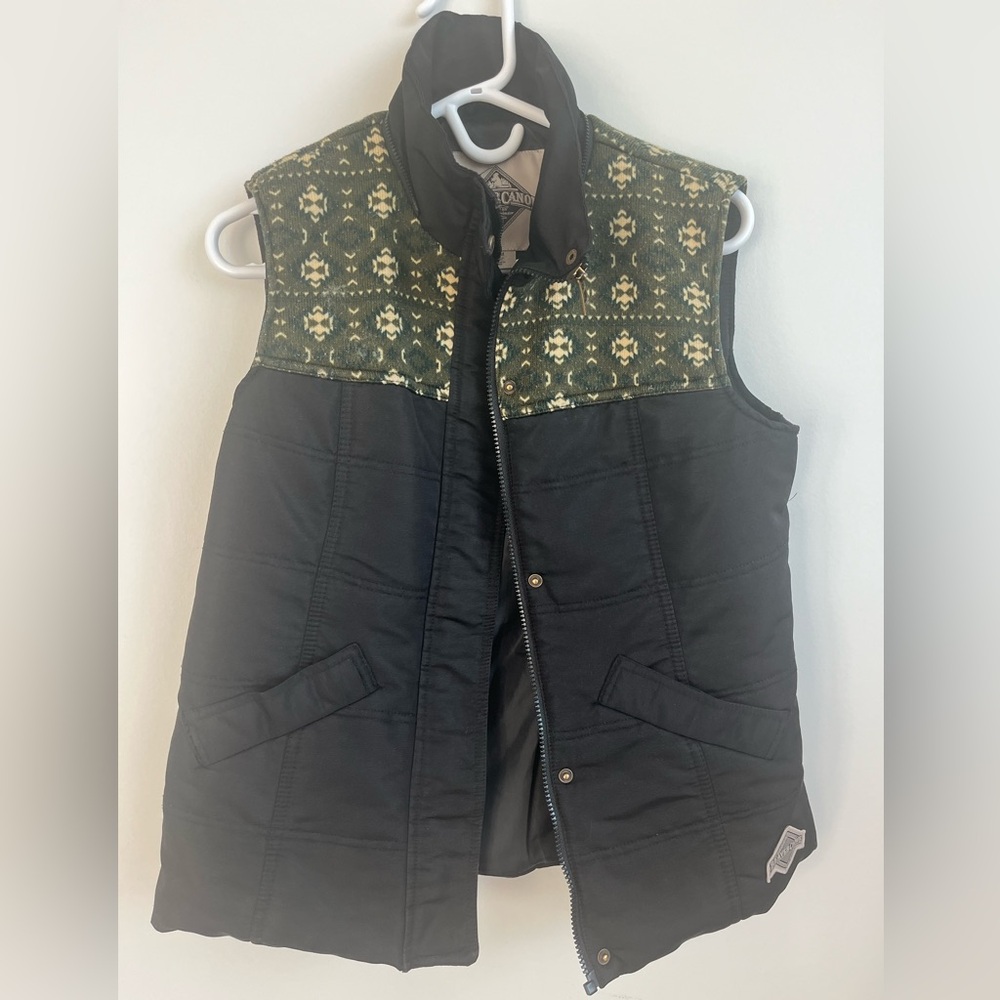 Roots Beaver Canoe Puffer Vest